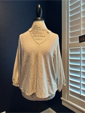 Chenault Cream Textured V-Neck Tunic